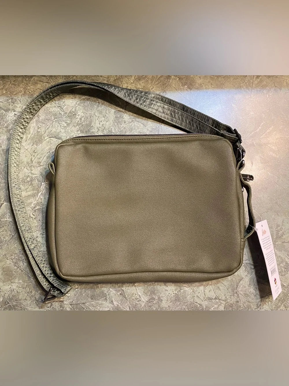 Lug Delta MINI Matte Luxe Vegan Leather iPad / Tablet / E-Reader Case in Olive